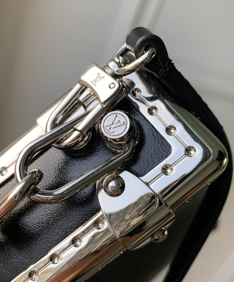 Louis Vuitton Slim Trunk M25445 Black